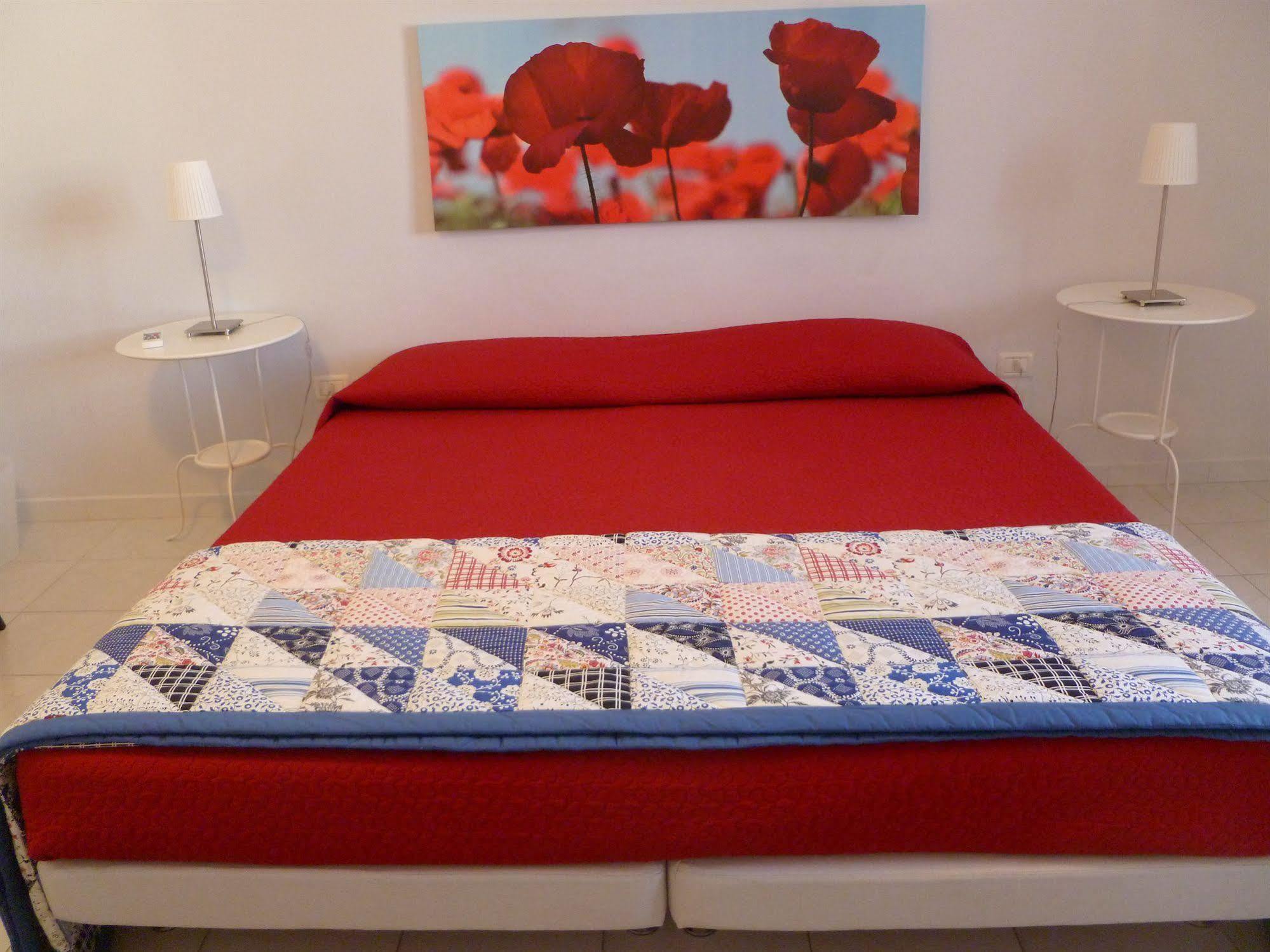 Le Comari Salentine Bed & Breakfast 2*